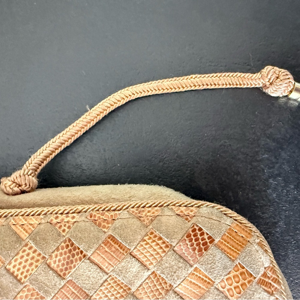 Bottega Veneta Suede Intrecciato Vintage Tan Woven Crossbody Bag - Picture 5 of 16